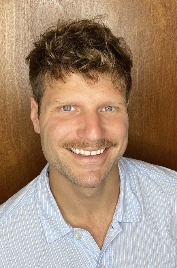 textured crop by Joe, Land of Barbers Greenpoint